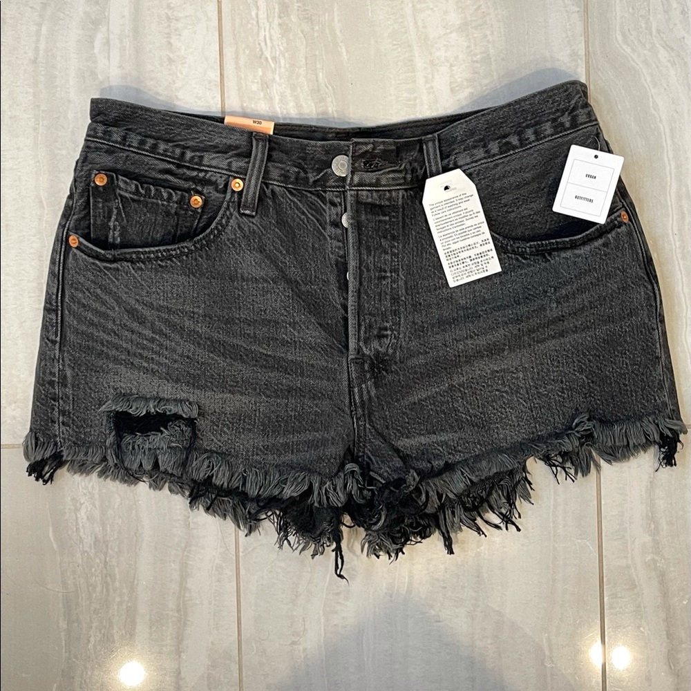 NWT Levi's black distressed denim cut-off shorts